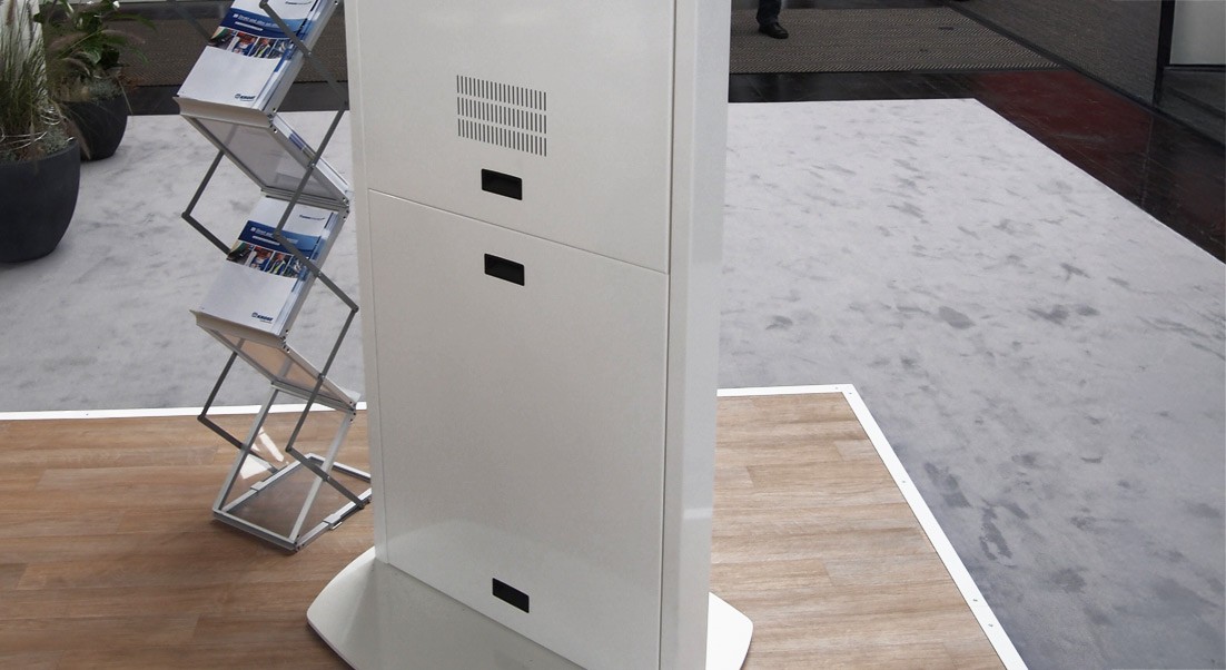 Krone-Stele-Rueckseite