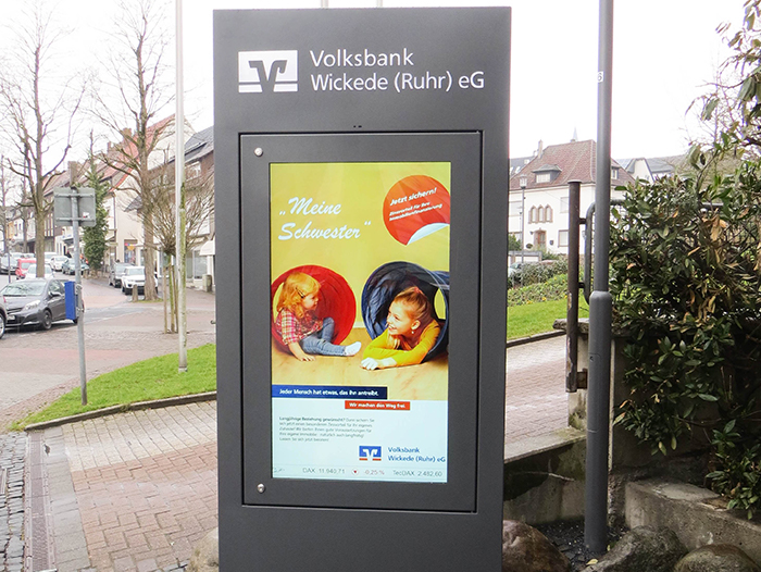 DS491LT4 Dynascan Outdoor Monitor