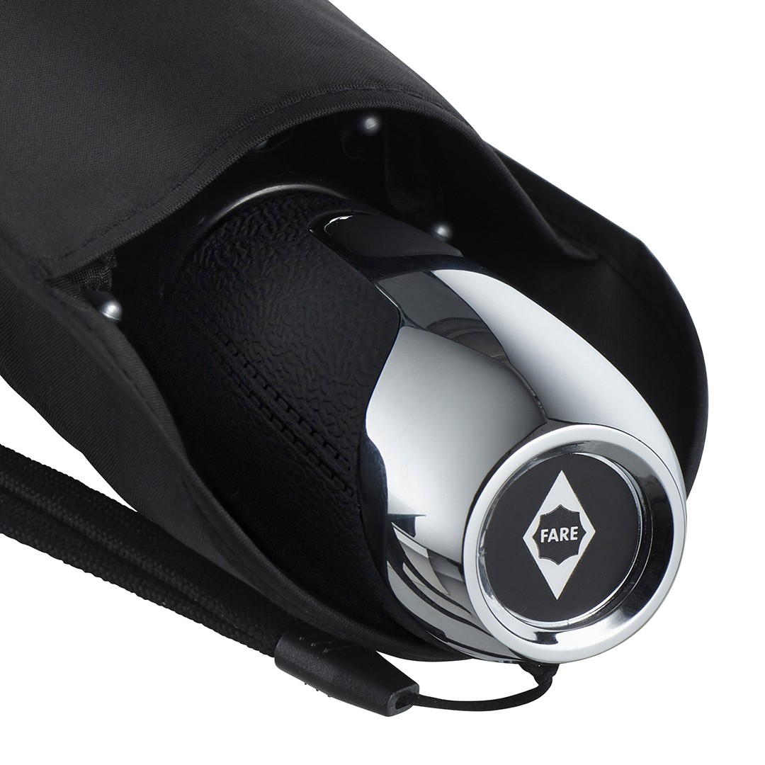 aoc-oversize-pocket-umbrella-fare--steel-black-5659_art_502_detail_2368.jpg