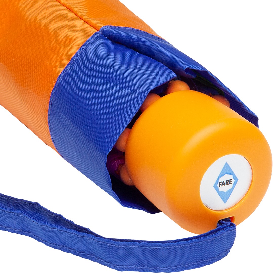 pocket-umbrella-fare--4kids-rainbow-6002_artfarbe_11011_detail_4981.jpg