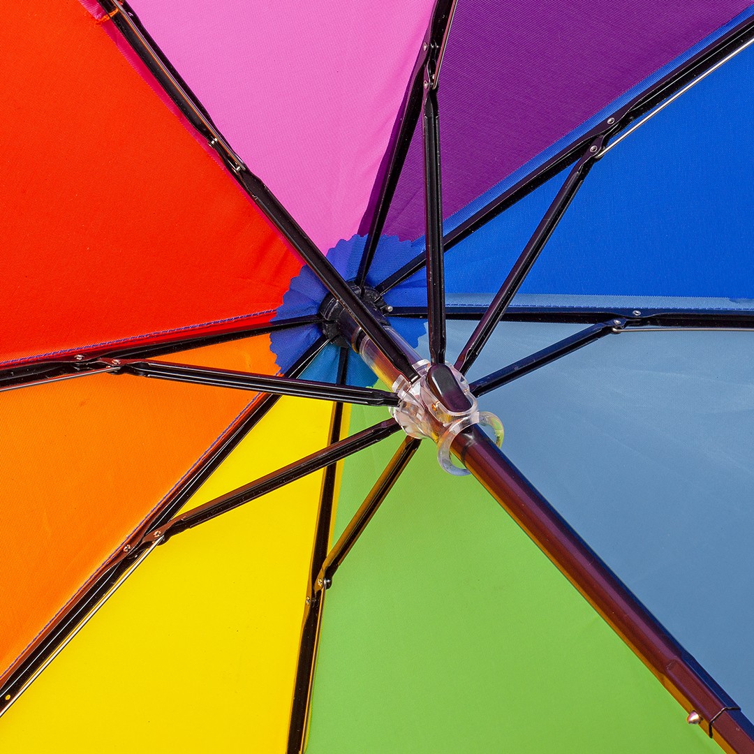 pocket-umbrella-fare--4kids-rainbow-6002_artfarbe_11011_detail_4983.jpg
