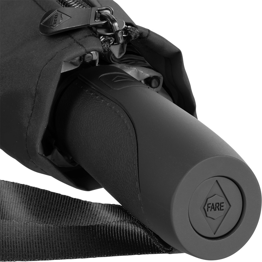 aoc-golf-pocket-umbrella-jumbomagic--windfighter--2-0-black-ws-5602_artfarbe_11209_detail_15030.jpg