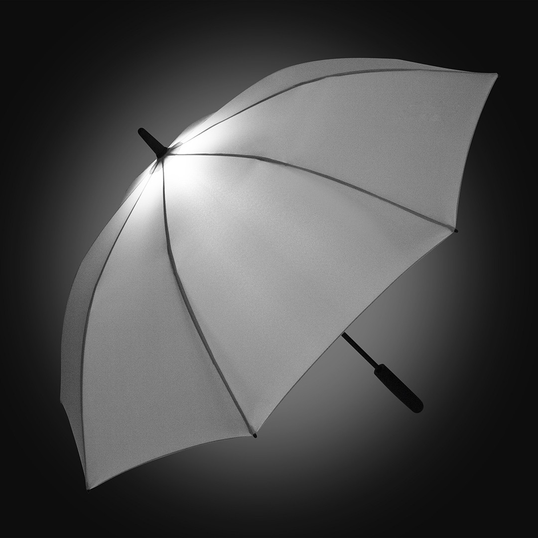 ac-midsize-umbrella-fare--skylight--white-7749_artfarbe_2413_master.jpg
