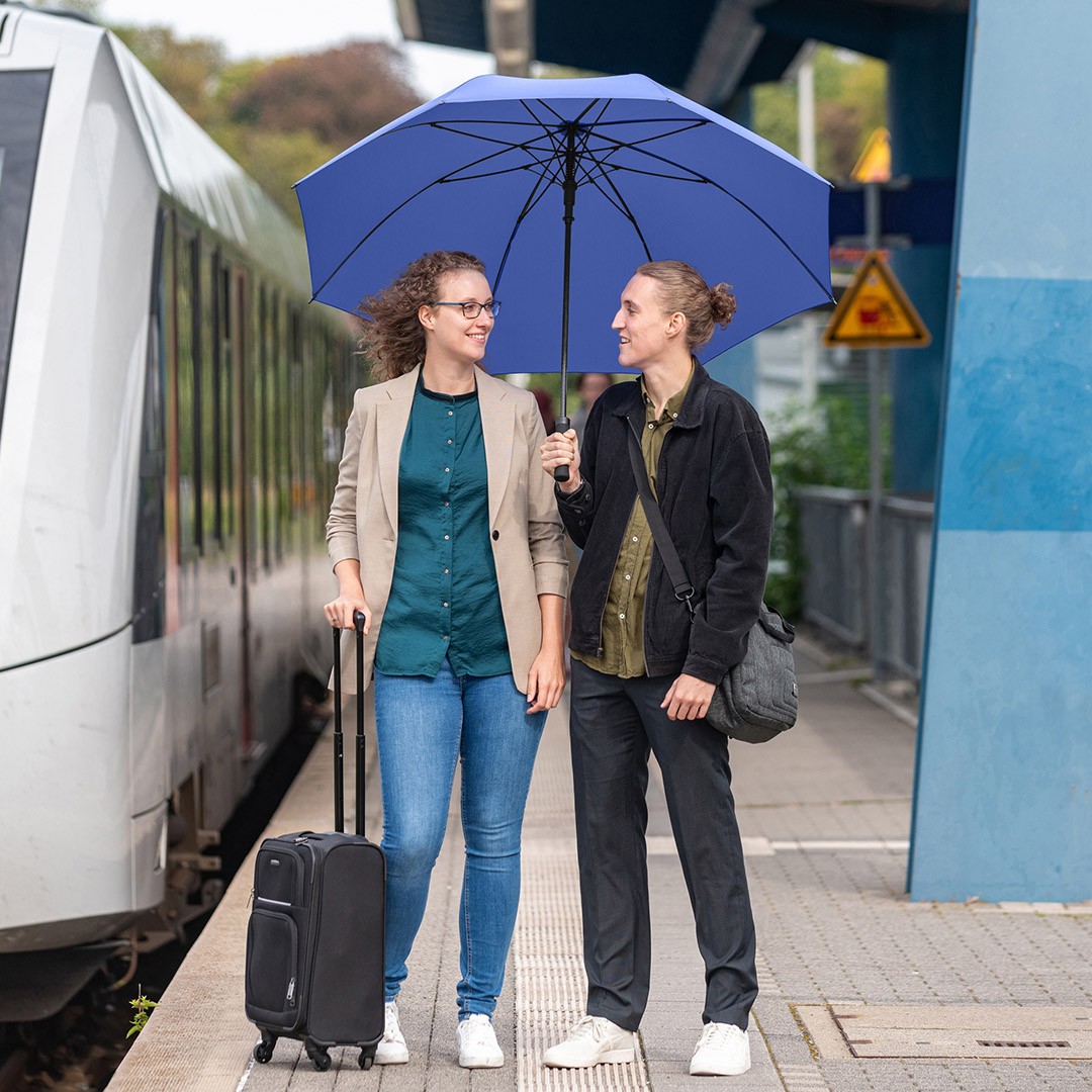ac-golf-umbrella-fibermatic-xl-euroblue-2986_artfarbe_10565_detail_10051.jpg