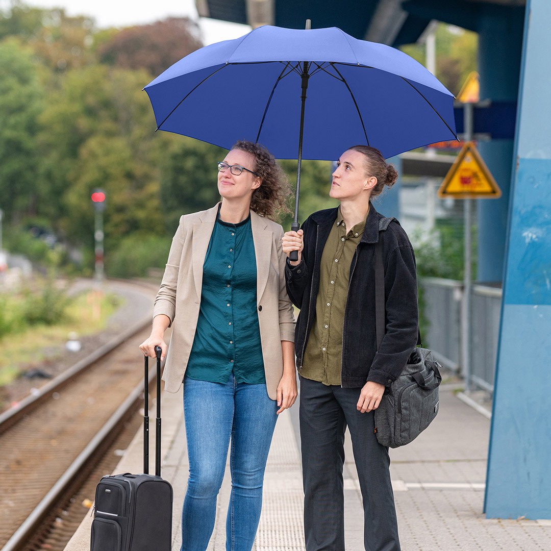 ac-golf-umbrella-fibermatic-xl-euroblue-2986_artfarbe_10565_detail_10061.jpg