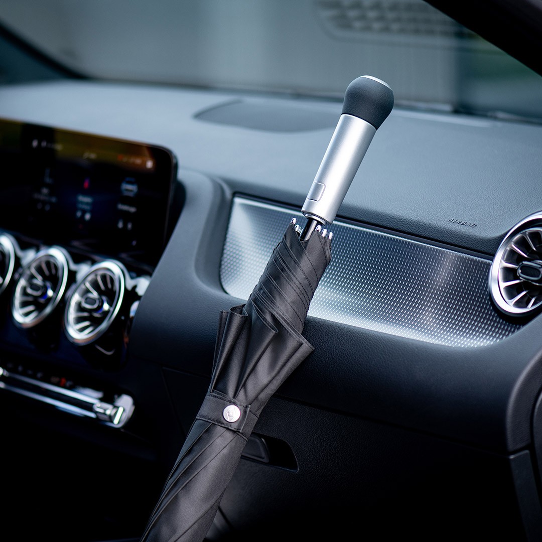 midsize-umbrella-fare--gearshift-black-4155_artfarbe_496_detail_6013.jpg