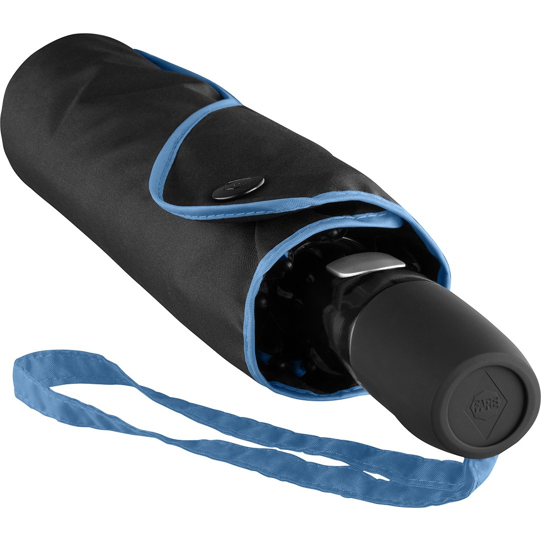 aoc-oversize-pocket-umbrella-fare--seam-black-blue-5639_artfarbe_1002_detail_14511.jpg