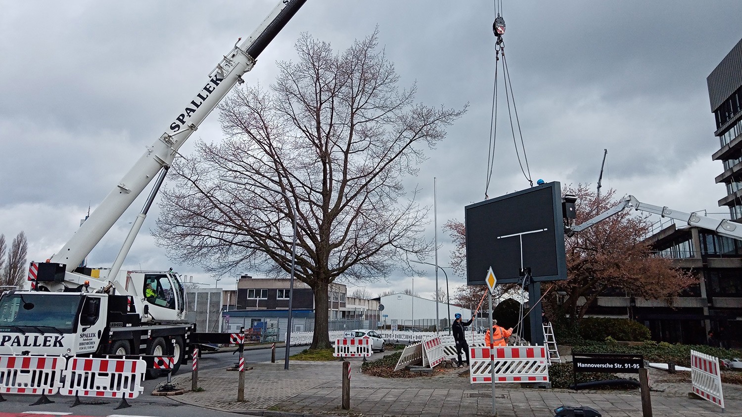 Bild-Eingang_10_bearbeitet